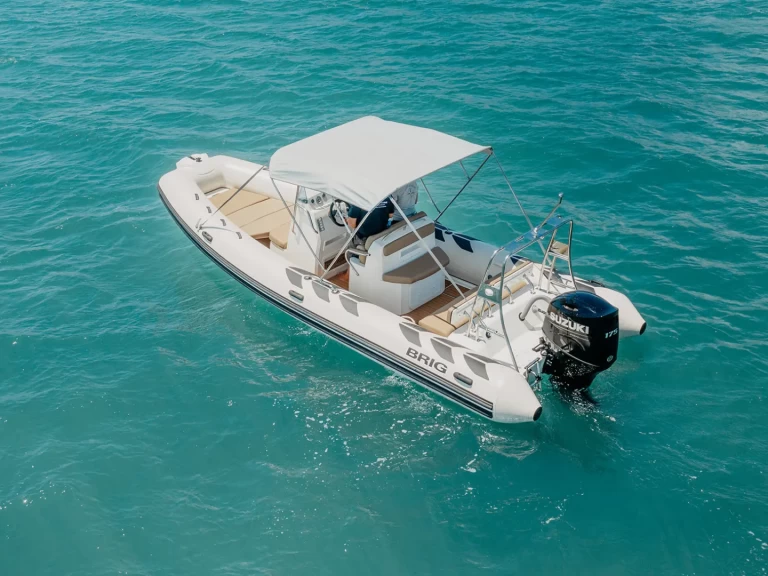 Charter a Brig Navigator 700 in Port d'Alcudia on Samboat