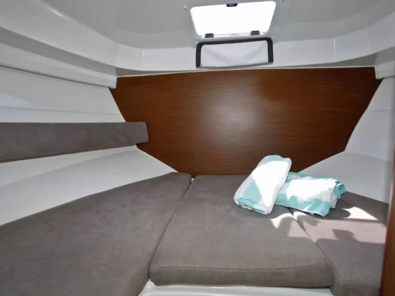 Motorboat to hire Port d'Alcudia at the best price