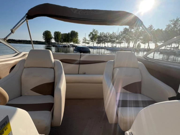 Charter a Nordic Nordic 1710 sport in Biscarrosse on Samboat