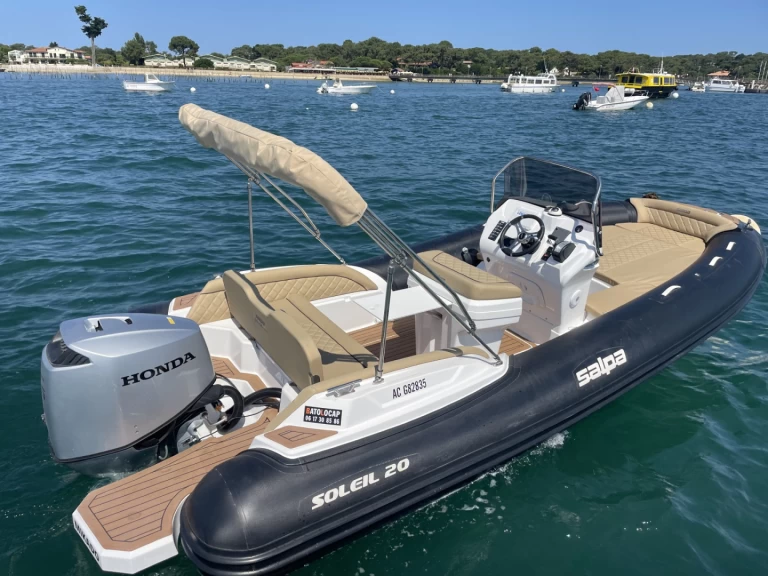 Yacht hire Cap Ferret cheap Salpa Soleil 20