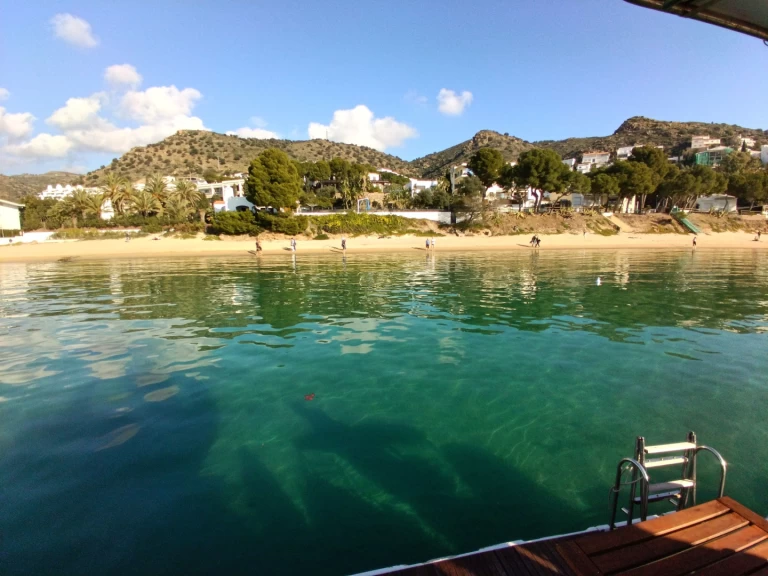Arcoa Arcoa 1007 charter bareboat or skippered in  Santa Margarida