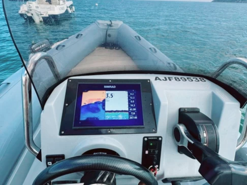 Motorboat to hire Bonifacio at the best price