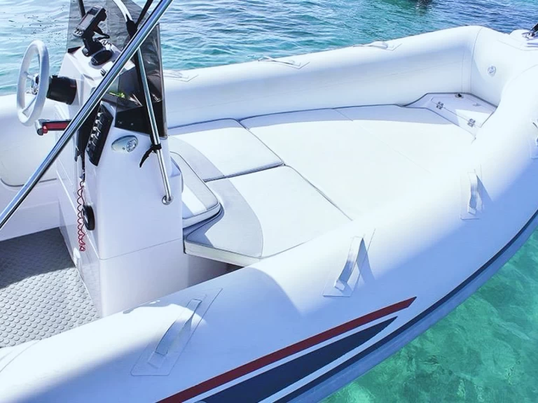 Yacht charter Ibiza Town - Selva Evolution D.600 on SamBoat