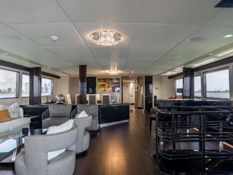 Hire a Broward Quantum Miami