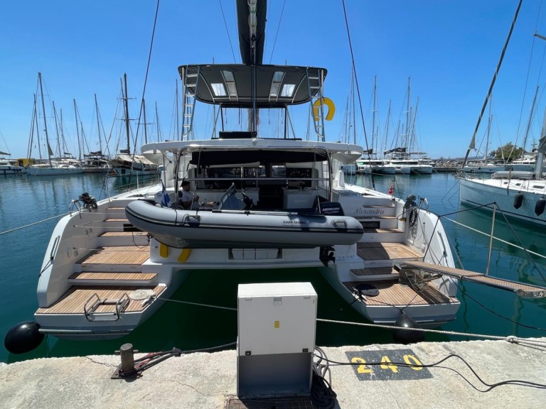 Yacht charter Alimos - Lagoon Lagoon 46 on SamBoat