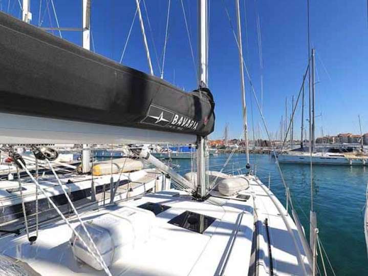 Yacht charter Biograd na Moru - Bavaria Bavaria C45 Holiday on SamBoat