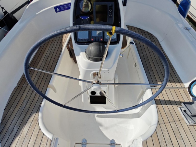 Bavaria Bavaria 30 Cruiser charter bareboat or skippered in  Punat