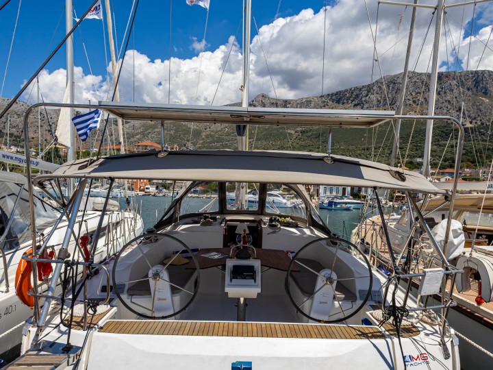 Yacht hire Pálairos cheap Cruiser 46