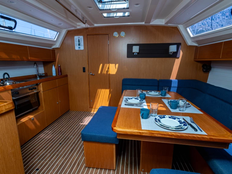 Sailboat hire in Pálairos - Bavaria Cruiser 46