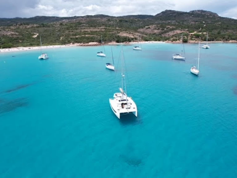 Hire a Bali Bali 4.2 Villefranche-sur-Mer