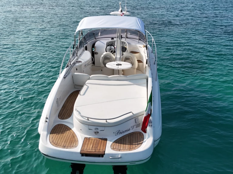 Yacht charter La Maddalena - Cranchi Cranchi 28 CSL on SamBoat