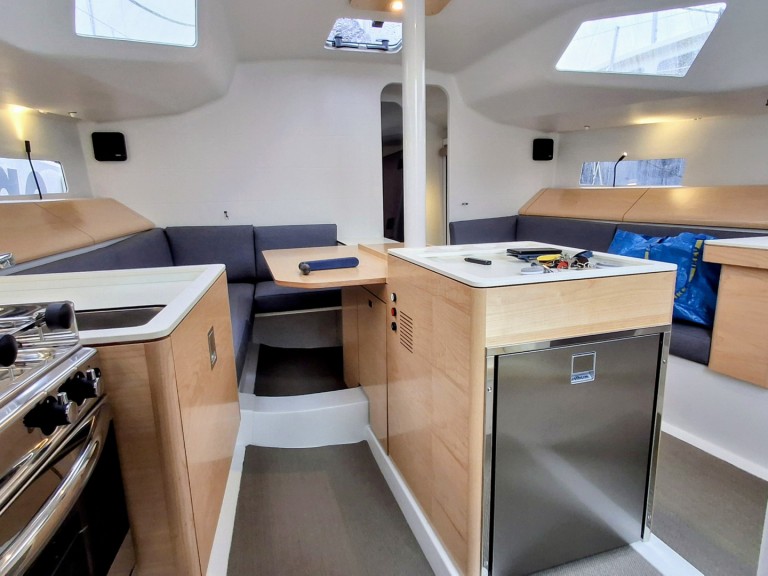 Sailboat hire in Lorient - Pogo Structures POGO 36 QR