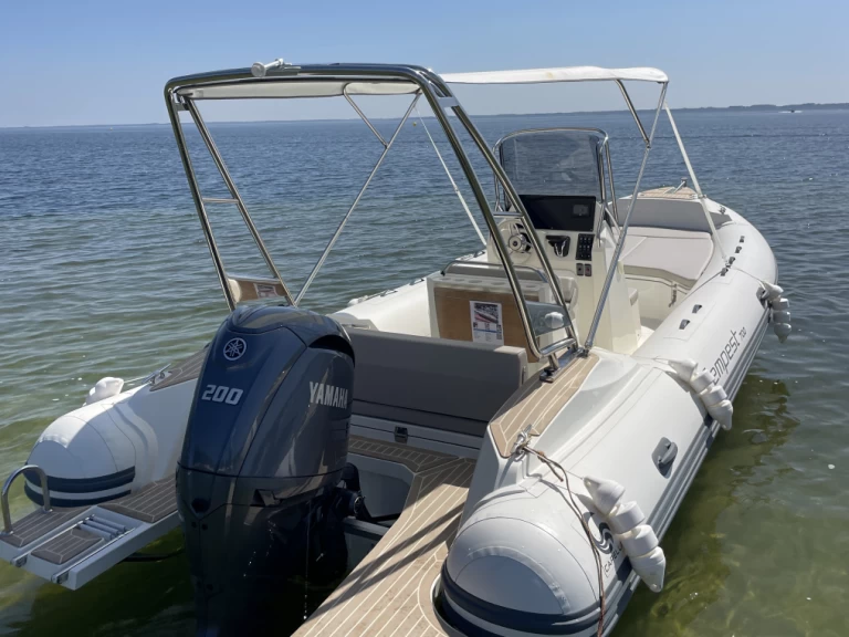 Capelli Tempest 700 Sun charter bareboat or skippered in  Biscarrosse