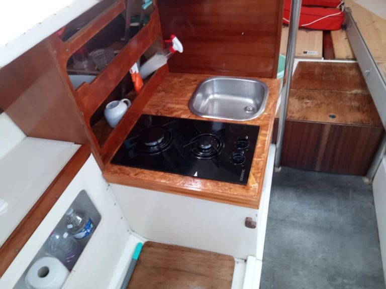 Yacht hire Soubise cheap Challenger Export