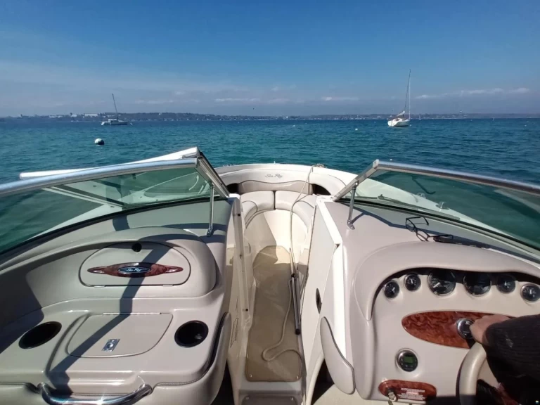 Yacht hire Geneva (City) cheap 202