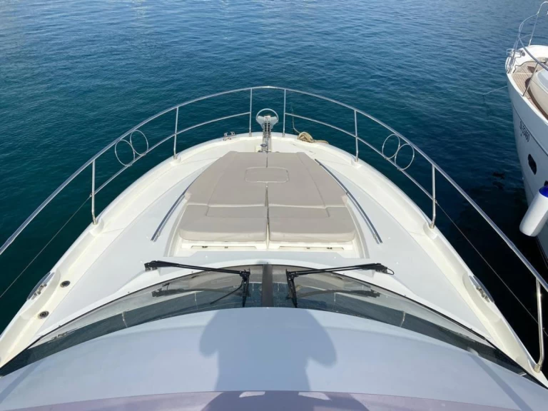 Hire a Prestige Prestige 500 Fly Capo d'Orlando
