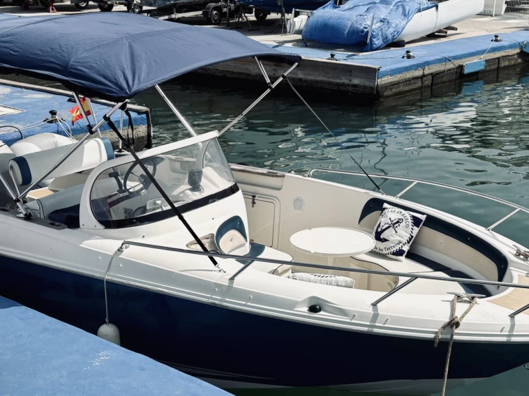 Motorboat to hire Águilas at the best price