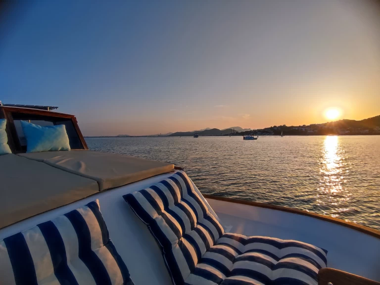 Motorboat hire in Port d'Alcudia - Copino 44