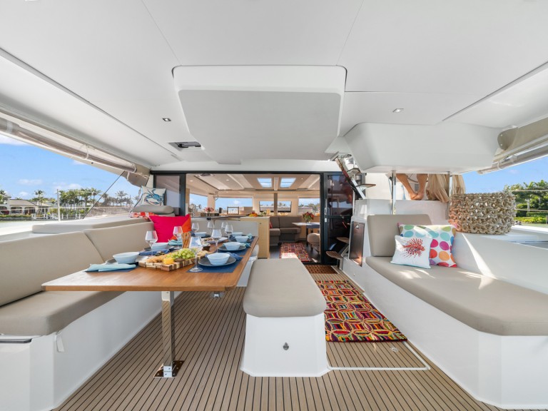 Catamaran hire in Marsh Harbour - Fountaine Pajot Aura 51