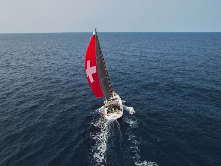 Sailboat to hire Marseille at the best price