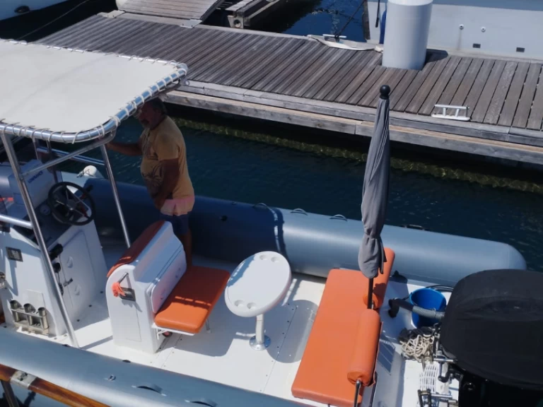 Yacht hire Cannes cheap 205 WRS