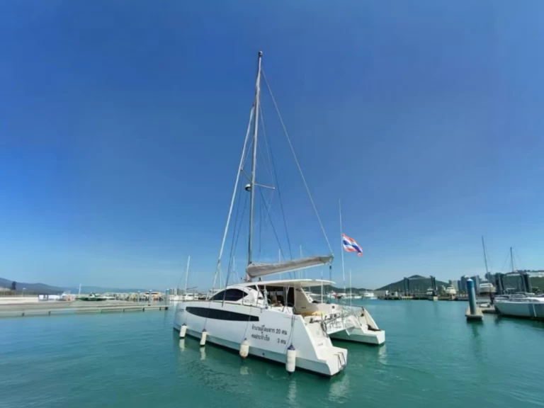 Catamaran to hire Phuket (City) at the best price