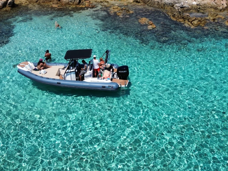 Hire RIB Nuova Jolly with a boat licence