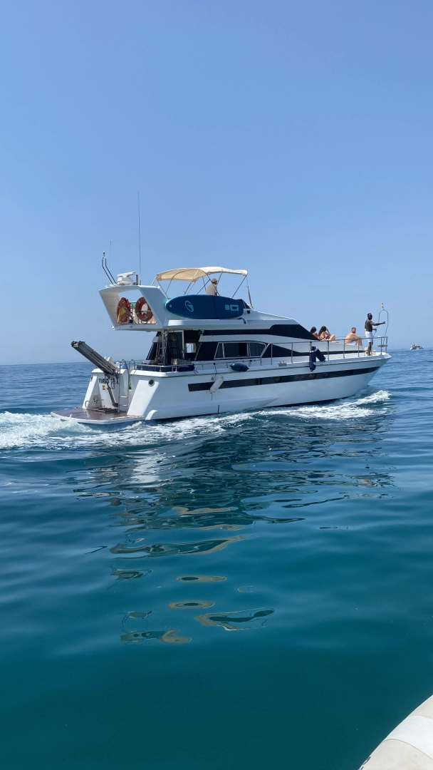 Charter a Astondoa Astondoa 50 GL in Marbella on Samboat
