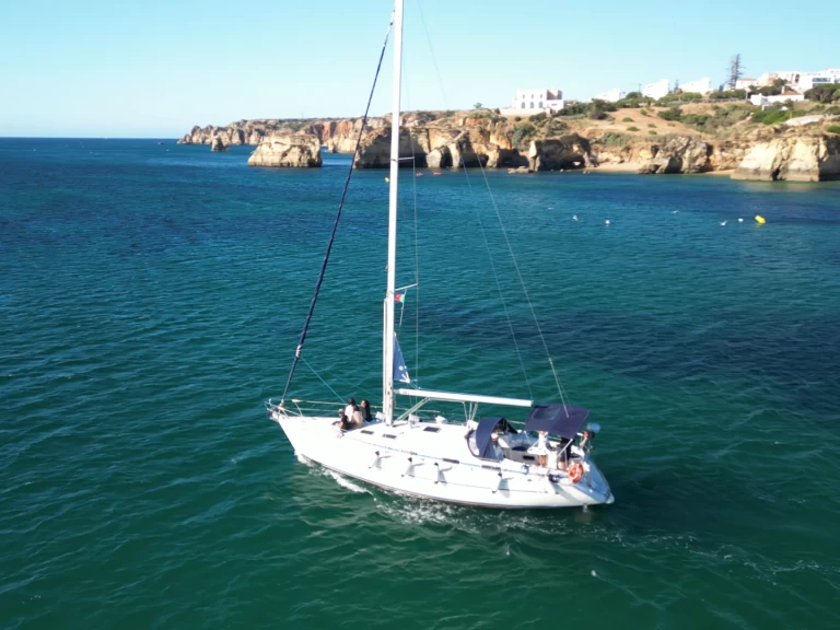 Hire Sailboat with or without skipper Bavaria Marina de Lagos