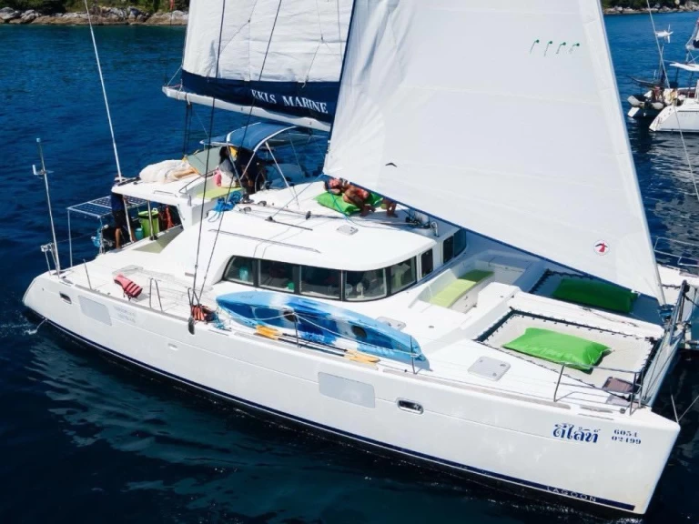 Hire a Lagoon Lagoon 440 Mueang Phuket