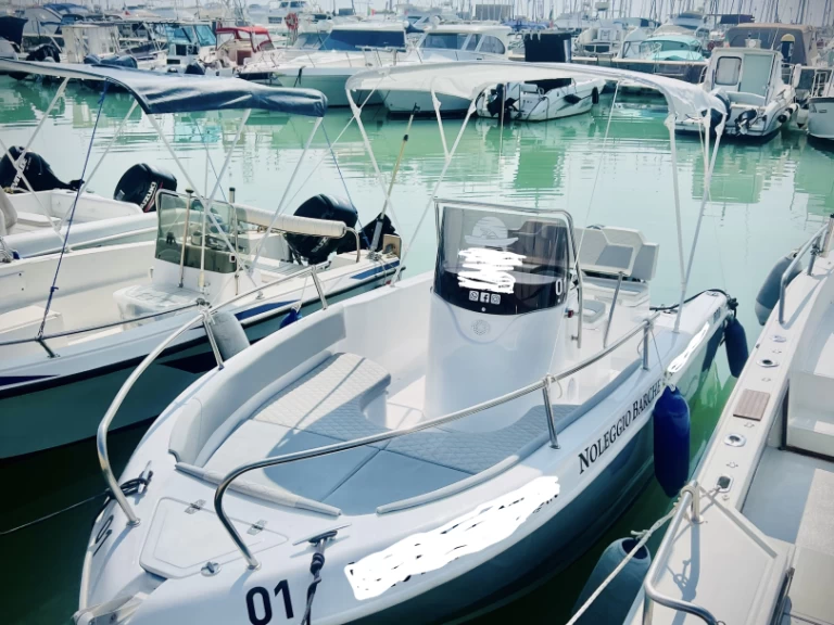 Motorboat to hire Senigallia at the best price