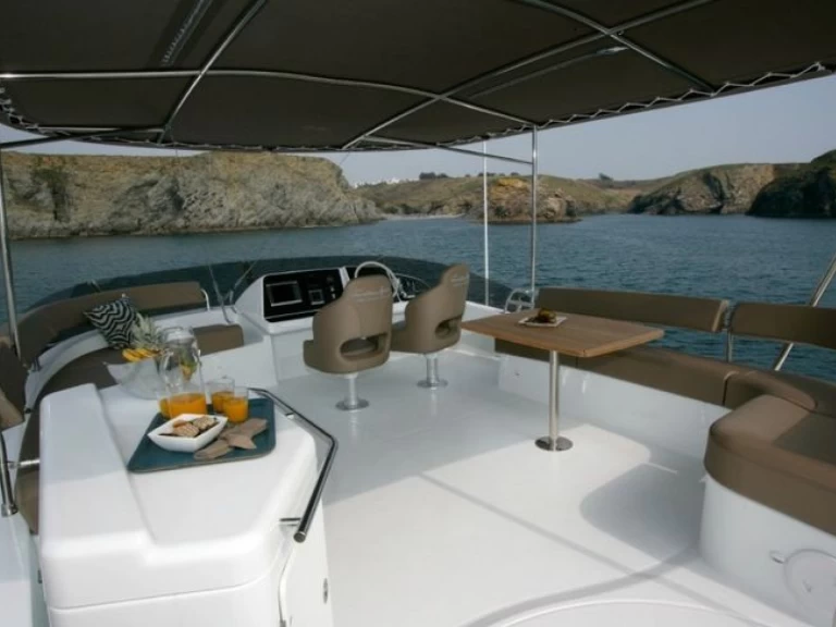 Catamaran hire in Lagos - Fountaine Pajot Cumberland 47 LC