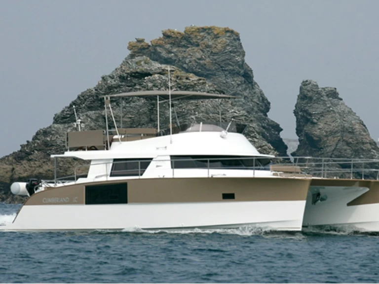 Charter a Fountaine Pajot Cumberland 47 LC in Lagos on Samboat