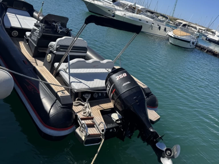 RIB hire in Porto di Salerno - IAVARONE 26 