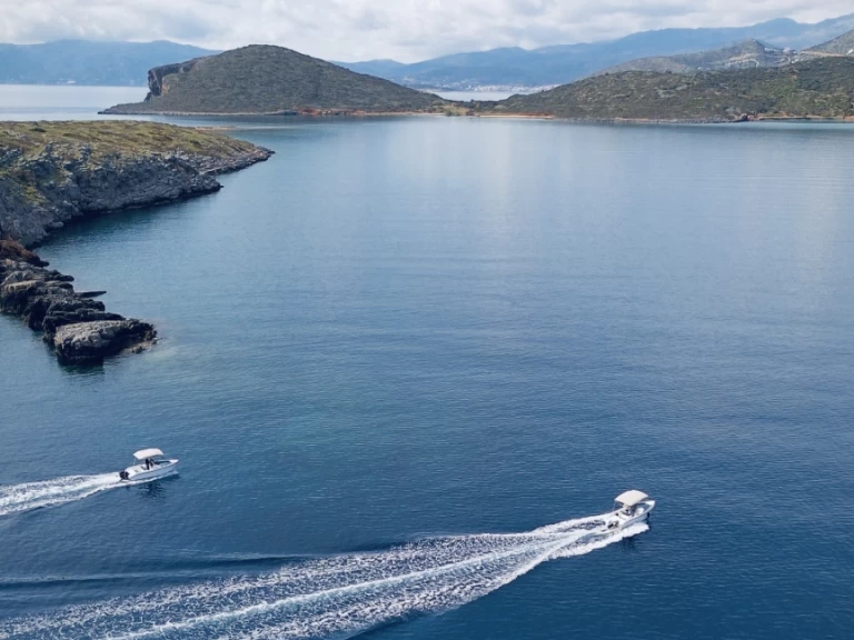 Yacht hire Agios Nikolaos cheap BlueWater 170