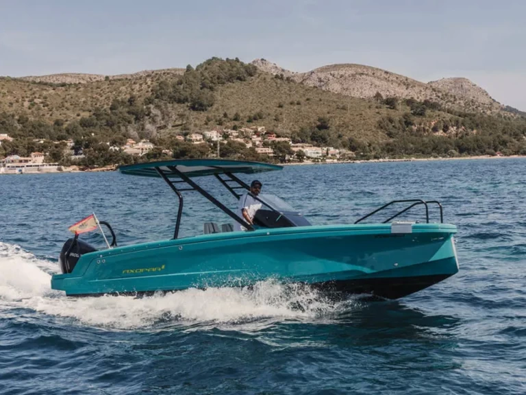 Motorboat to hire Port d'Alcudia at the best price