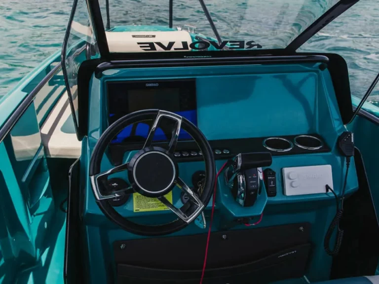 Axopar 22 Jobe Revolve charter bareboat or skippered in  Port d'Alcudia