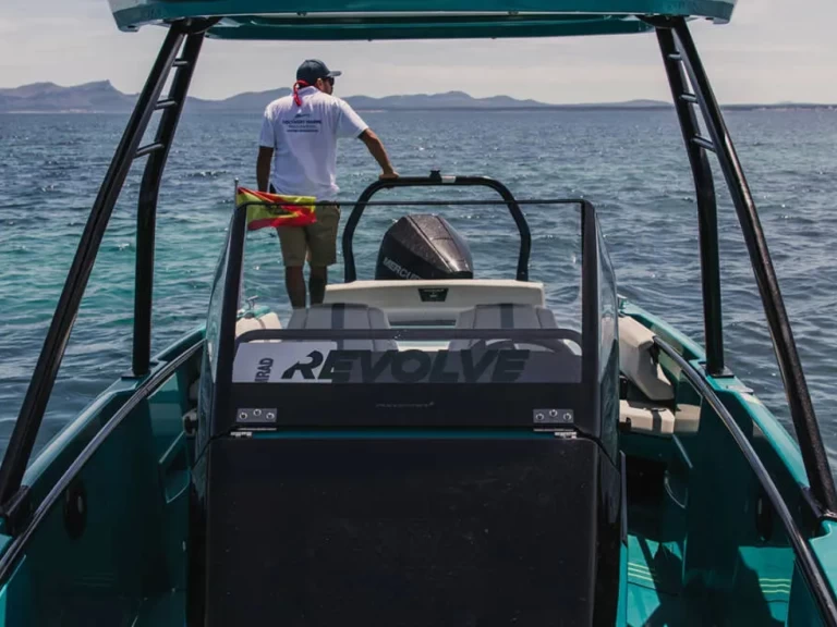 Hire a Axopar 22 Jobe Revolve Port d'Alcudia