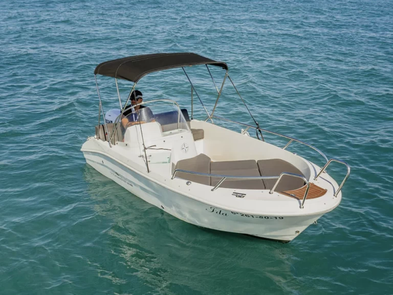 Motorboat hire in Port d'Alcudia - Oceanmaster 470