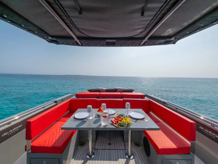 Charter a De Antonio 36 in Ibiza Town on Samboat