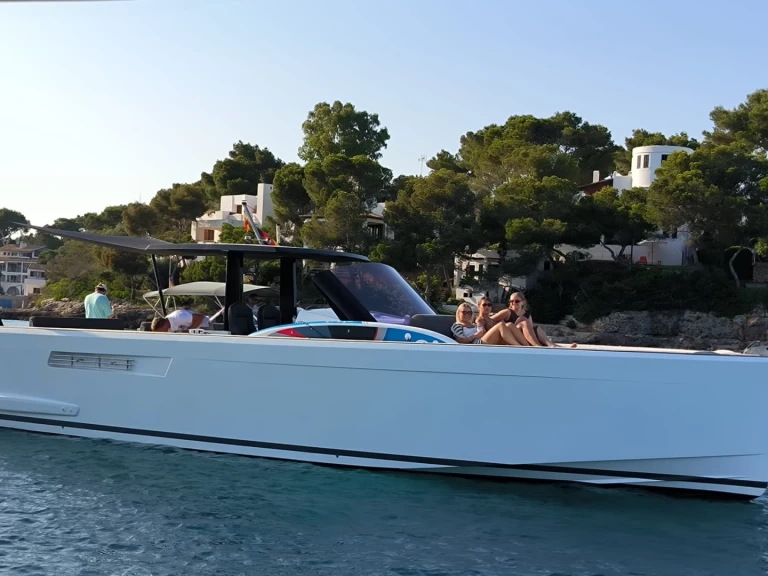 Yacht hire Marina De Cala D'Or cheap Fjord 40 Open
