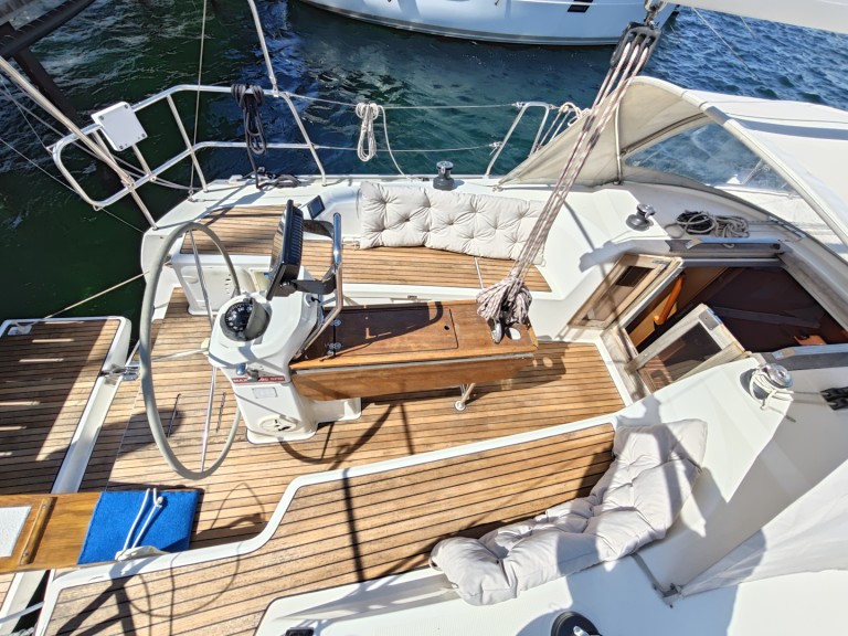 Hire Sailboat with or without skipper Bavaria Punat