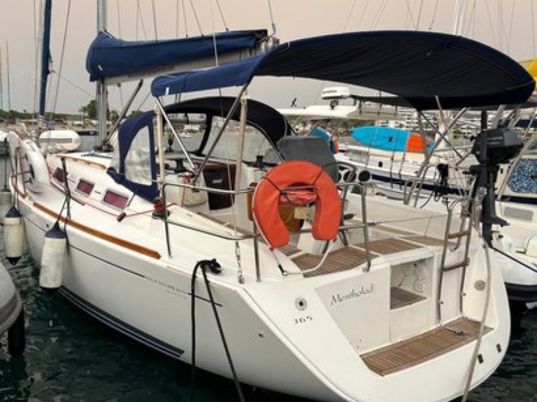 Hire a Dufour Dufour 365 Grand Large Sant Antoni de Portmany