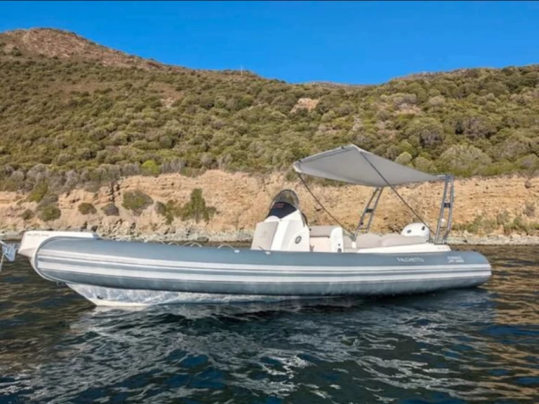 Charter a FANALE MARINE FALCHETTU in Saint-Florent on Samboat