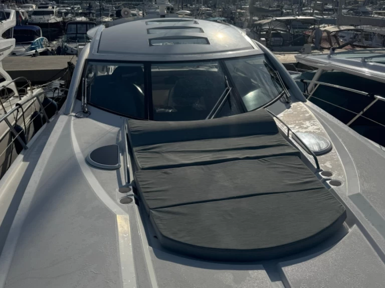 Yacht hire Dénia cheap Portofino 53