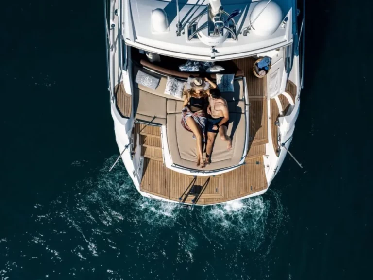 Yacht charter Altea - Sessa Marine C46 on SamBoat