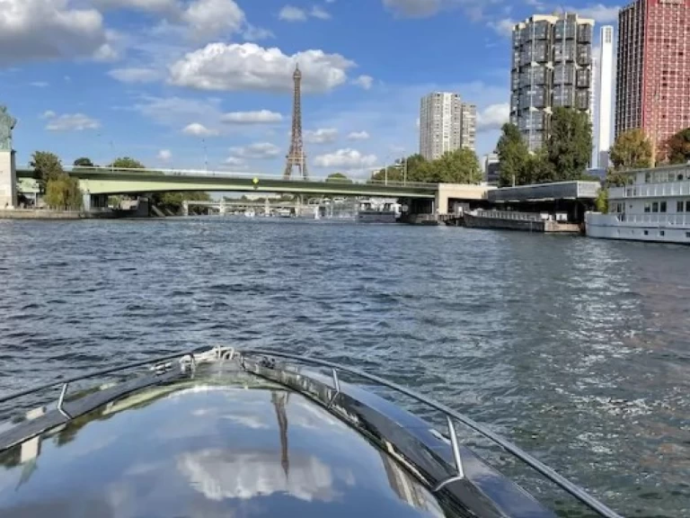 Hire Motorboat with or without skipper Tullio Abatte Paris