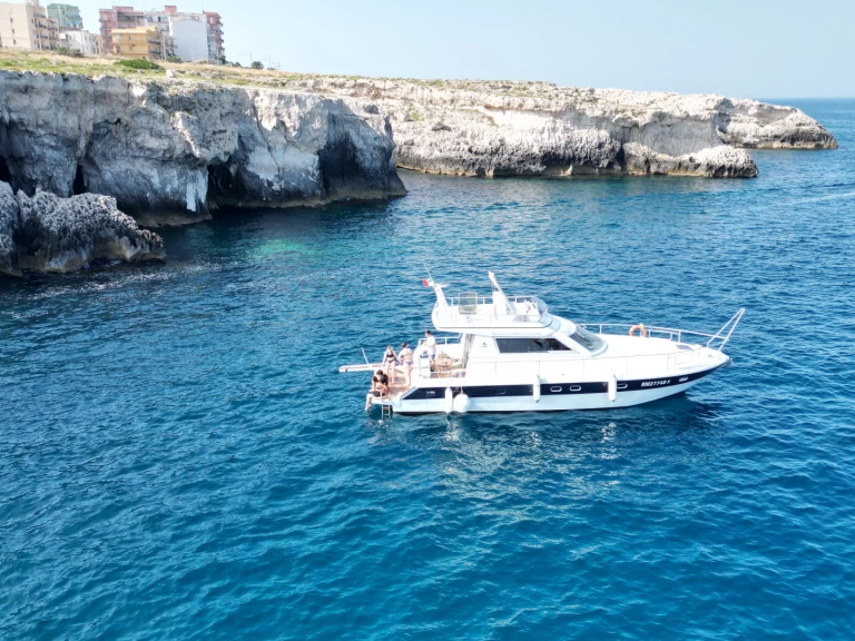 Hire a Comar Clanship 42 FB Catania