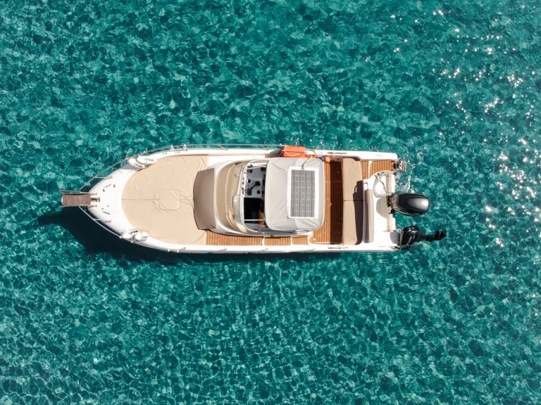 Charter a Poseidon Sundeck 755 in Alikanas on Samboat