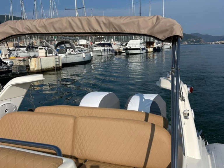 Yacht hire Rapallo cheap Portofino 28